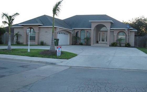 1st image of 1708 Northwood Dr