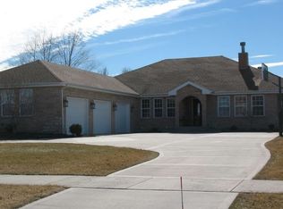 3565 W Nettle Creek Dr, Morris, IL 60450