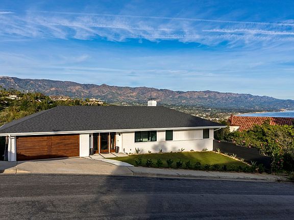 4th image of 1119 Harbor Hills Ln