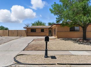2012 Anita Dr, Las Cruces, NM 88001