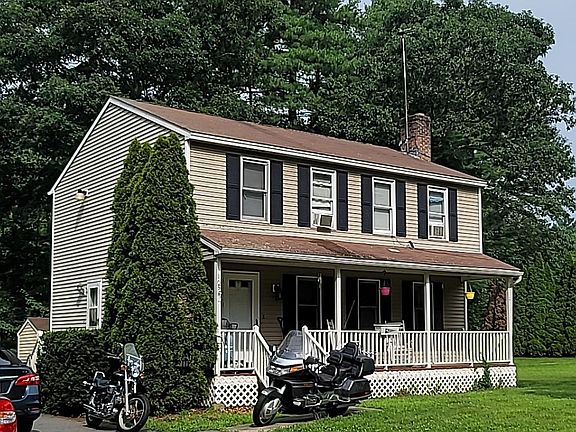 2nd image of 105 Eric Dr