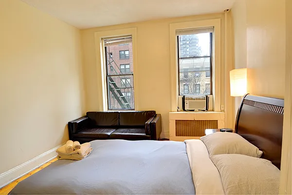 Rented by Smart City Real Estate LLC | media 35