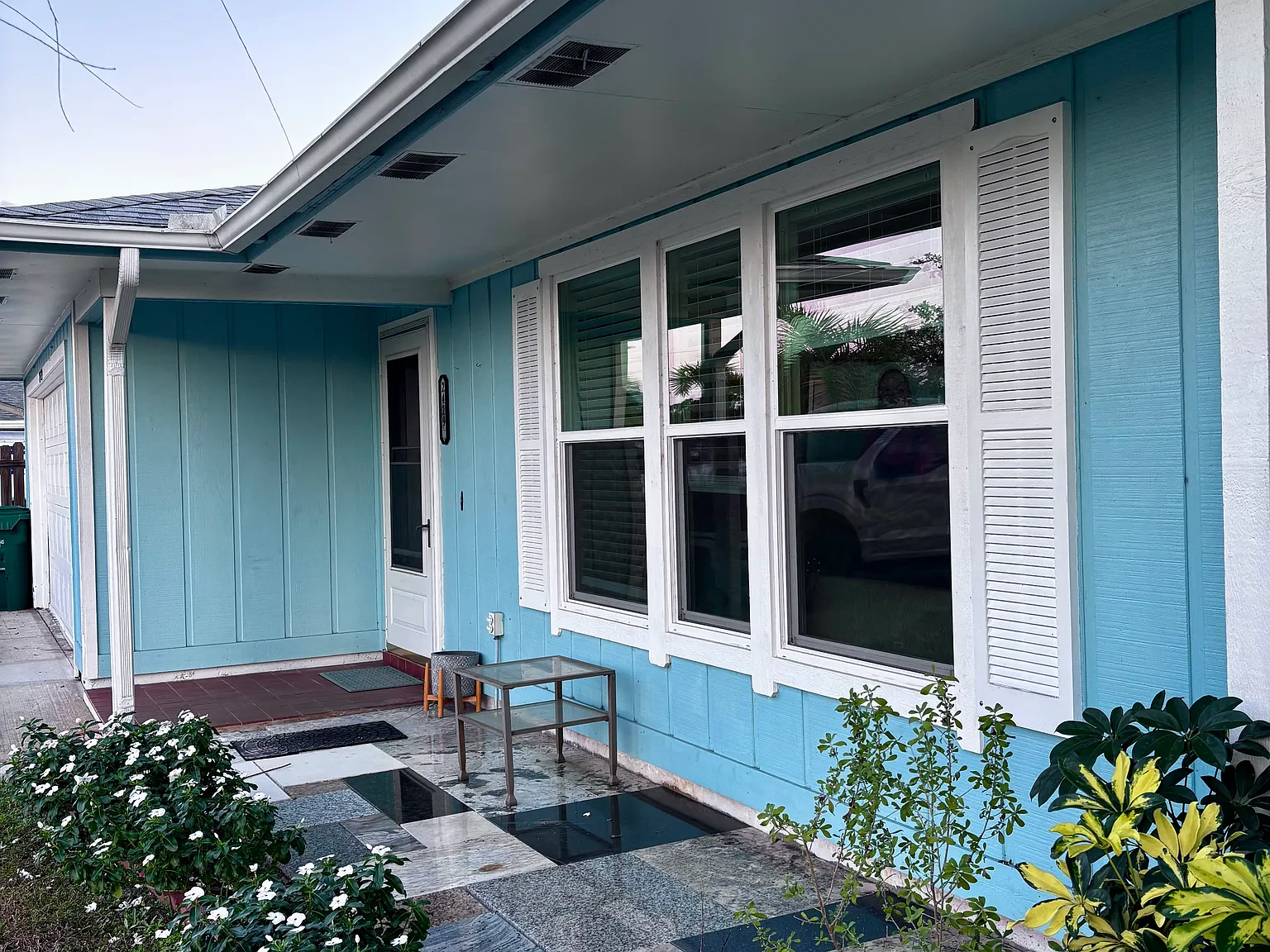 4 bed, 1700 sqft, $3,300 — Photo 2