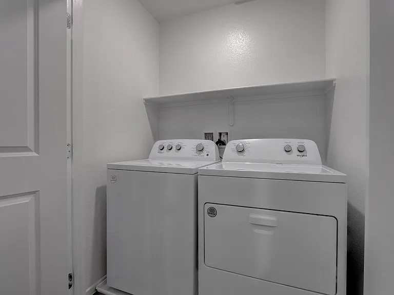 7371 Craig Cove Ct — Photo 18