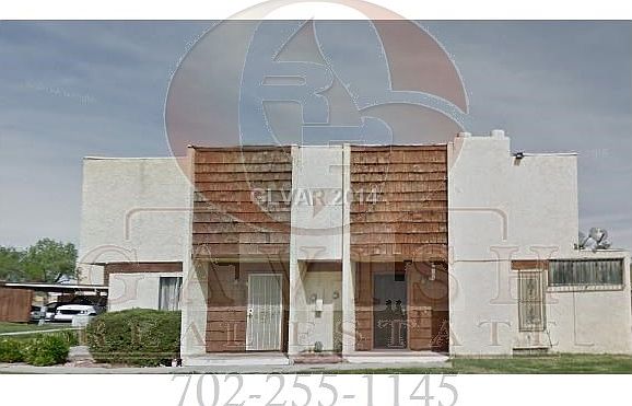 1st image of 3677 Villa Knolls East Dr