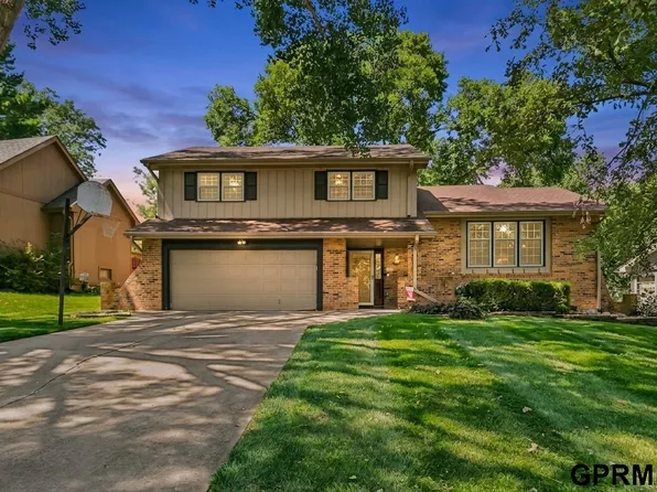 1432 S 136th St, Omaha, NE 68144