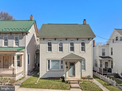69 W Maple St, Dallastown, PA, 17313