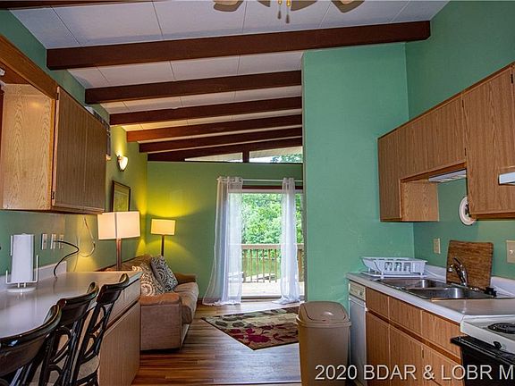5th image of 565 Red Oak Ln