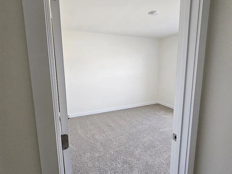 7534 Bendire Loop — Photo 16