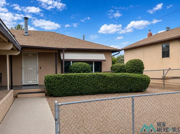 105 Ute Cir, Gallup, NM 87301