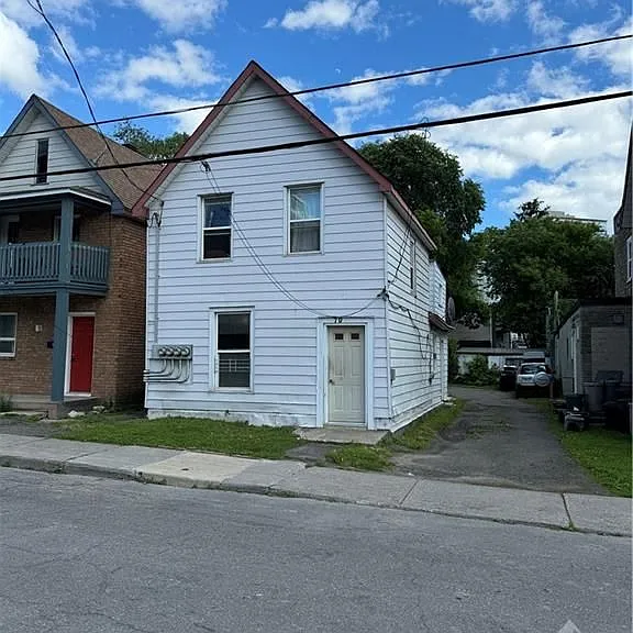 70 Barrette St #3 — Photo 2