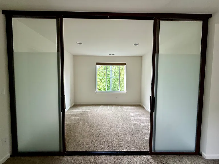 Room/Office