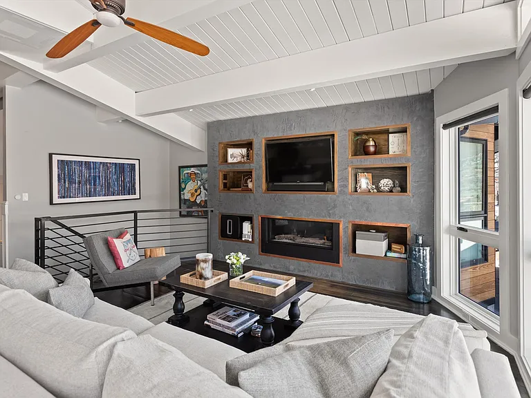 809 S Aspen St #13 — Photo 21