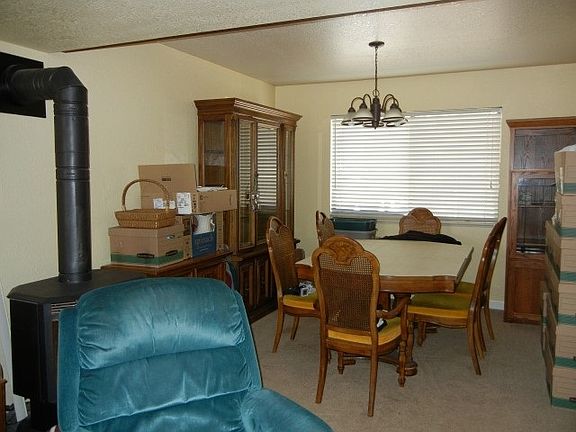 4th image of 1190 Kingsley Ln