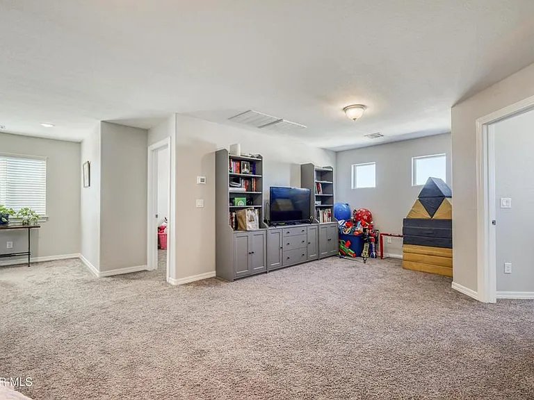 4812 Marisabel Azcarate St — Photo 15