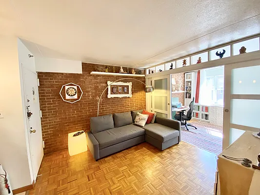 Rented by Dwell Residential Inc | media 24