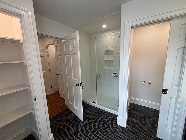 24 S Warren Ave #B — Photo 16