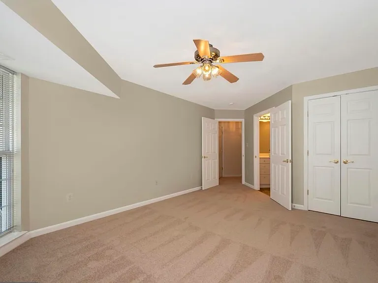 595 Cawley Dr #2C — Photo 19