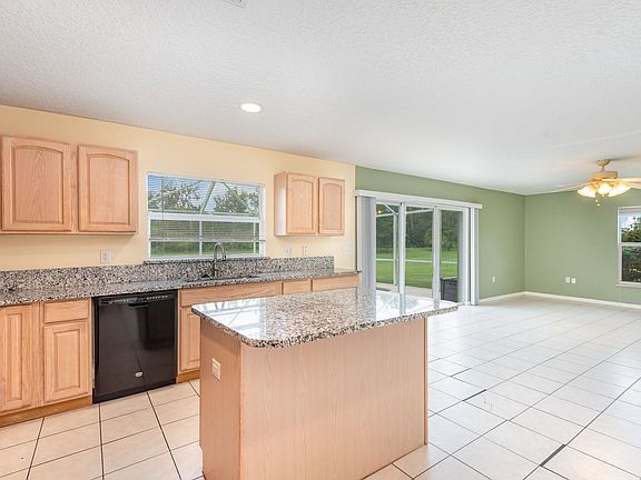 5th image of 4055 Navajo Ln