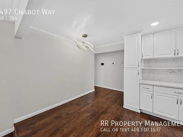 1497 Chabot Way — Photo 8