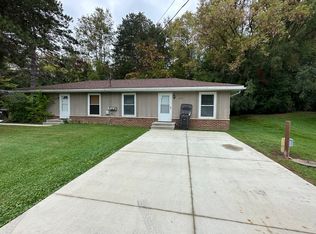 6110 Scotch Blue St, Jackson, MI 49201