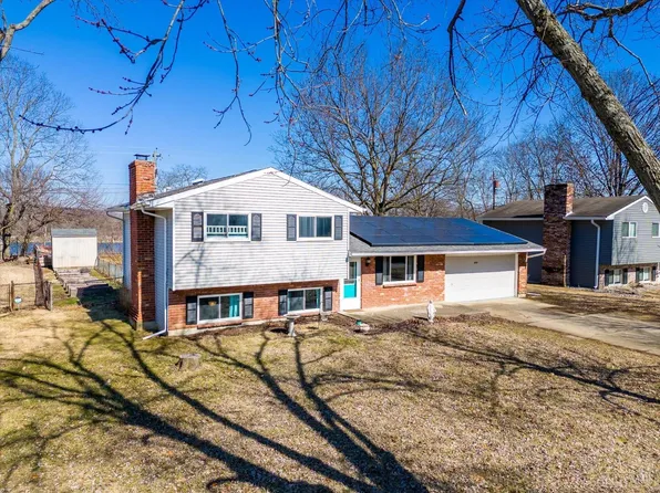 5704 Lake Mead Dr, Fairfield, OH 45014