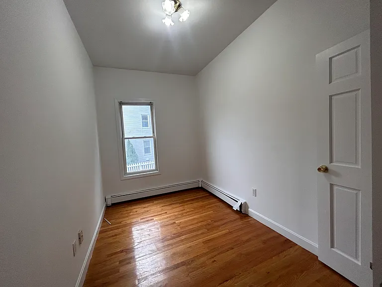 11 Snow St #2L — Photo 5