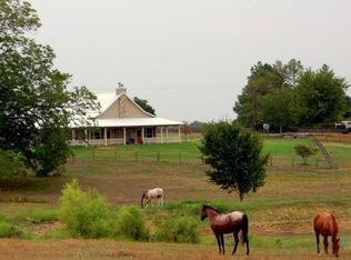 1914 Tiemann Rd, New Ulm, TX 78950