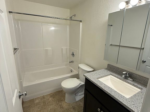 2nd image of 2280 Virginia Ave #7