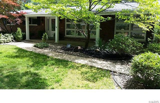 1st image of 1658 Beaucaire Dr