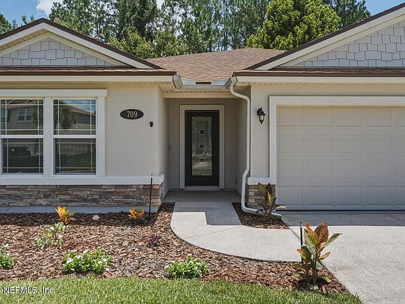 3rd image of 709 KINGS COLLEGE Drive