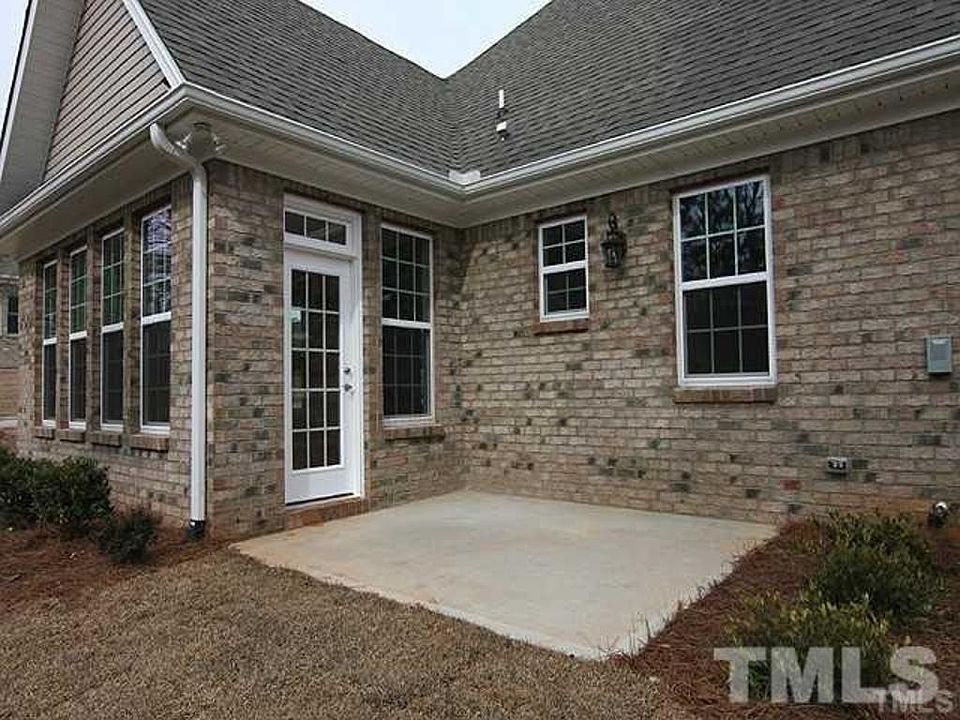 2nd image of 400 Easy Wind Ln
