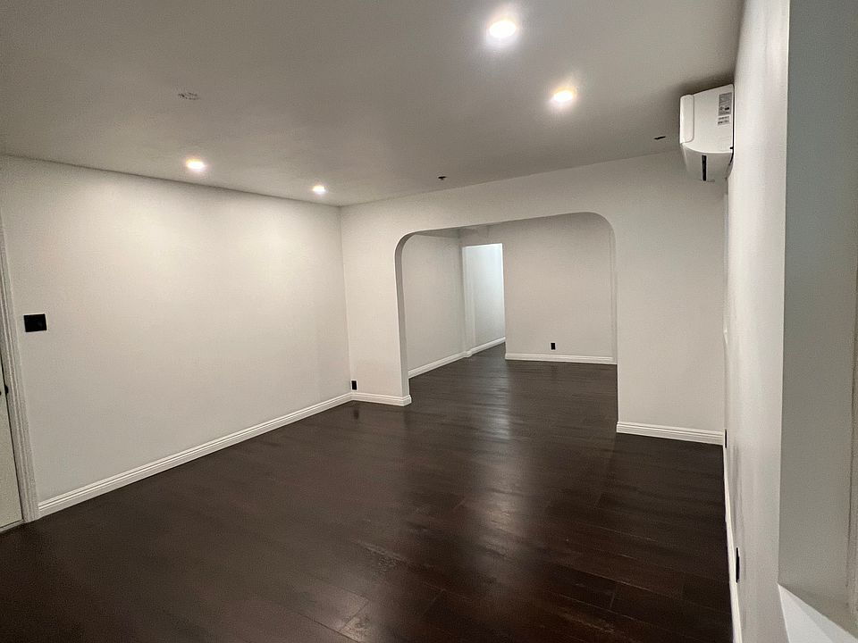 1st image of 3938 W 28th St #3938