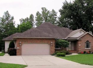 1901 N Columbus St, Lancaster, OH 43130