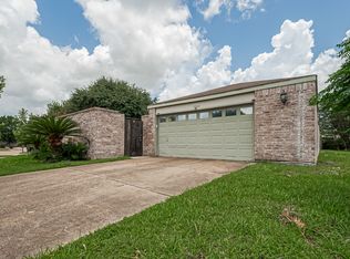 16006 Glen Mar Dr, Houston, TX 77082