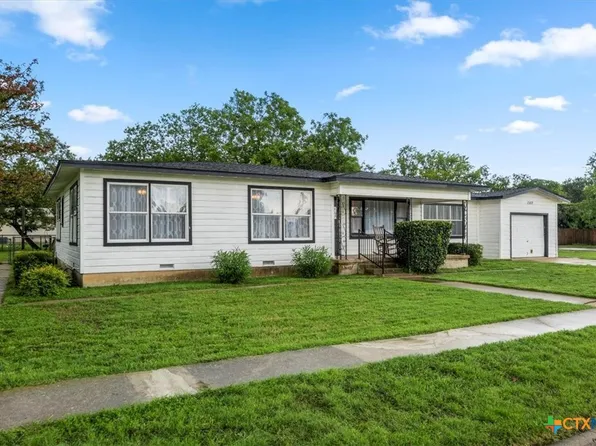 1102 S 5th St, Copperas Cove, TX 76522