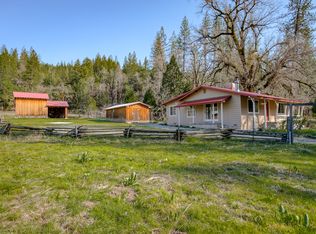 27929 Mineral School Rd, Bella Vista, CA 96008