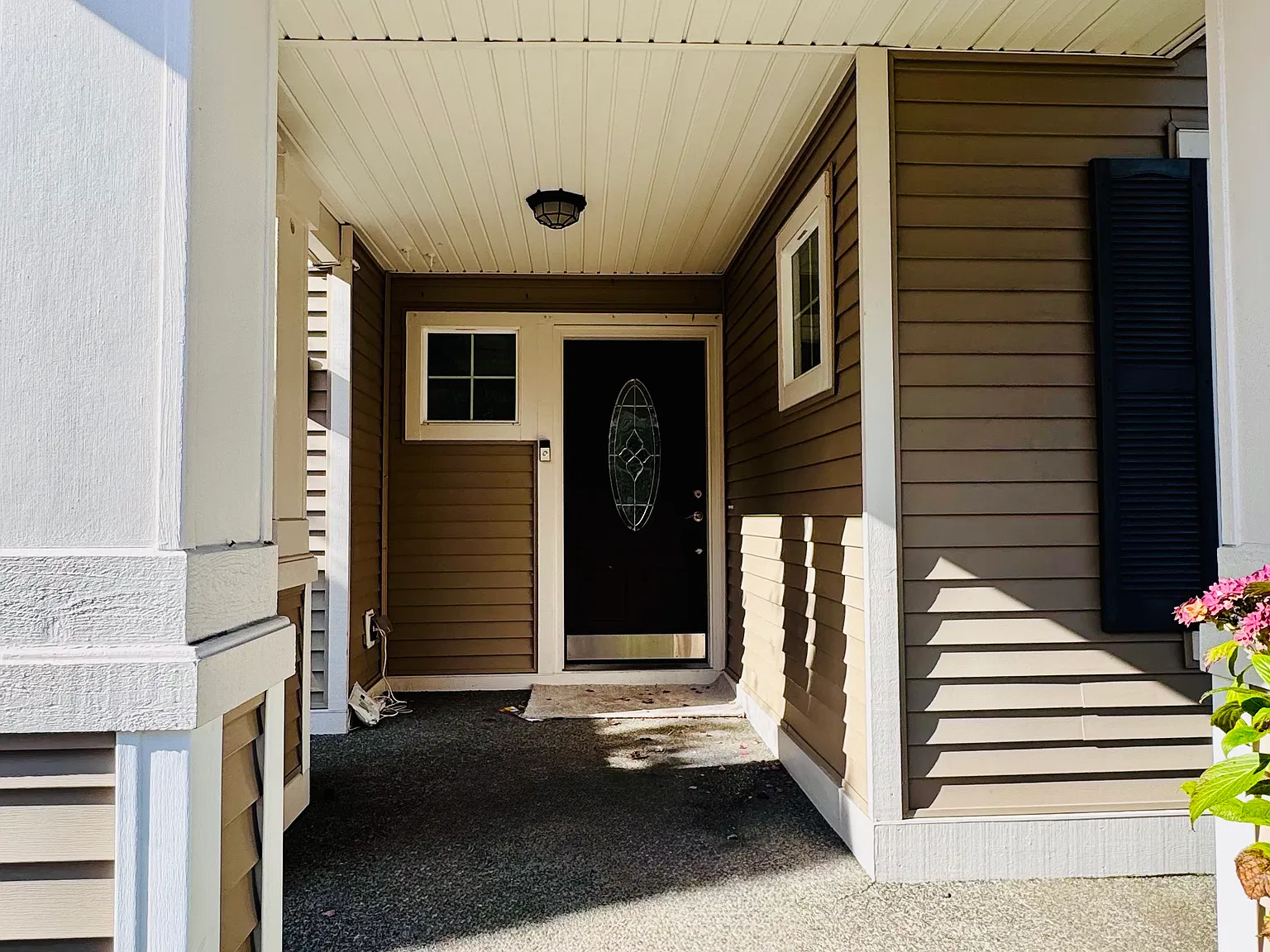 4 bed, 3100 sqft, $4,900 — Photo 2
