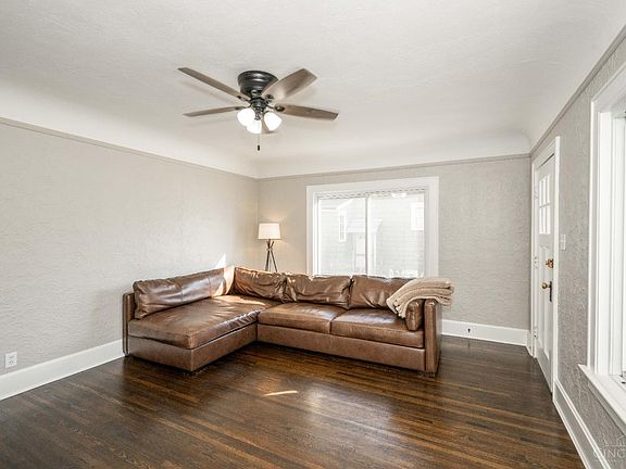 5th image of 821 Millville Ave