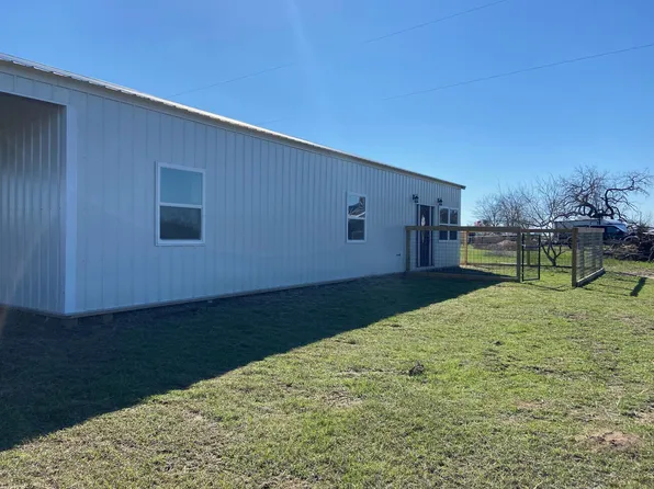 8894 Locke Rd, Bryan, TX 77808