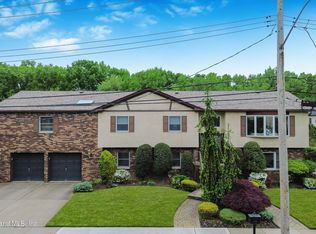 144 Mason Blvd, Staten Island, NY 10309