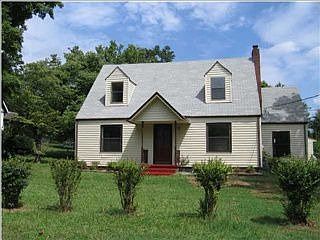 5th image of 117 Pinehurst Ave