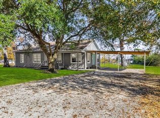 180 Ellis Lovett Rd, Shepherd, TX 77371