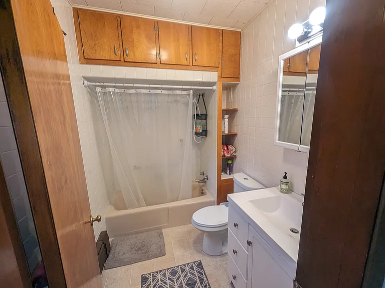 17 McFarland St #1F — Photo 13