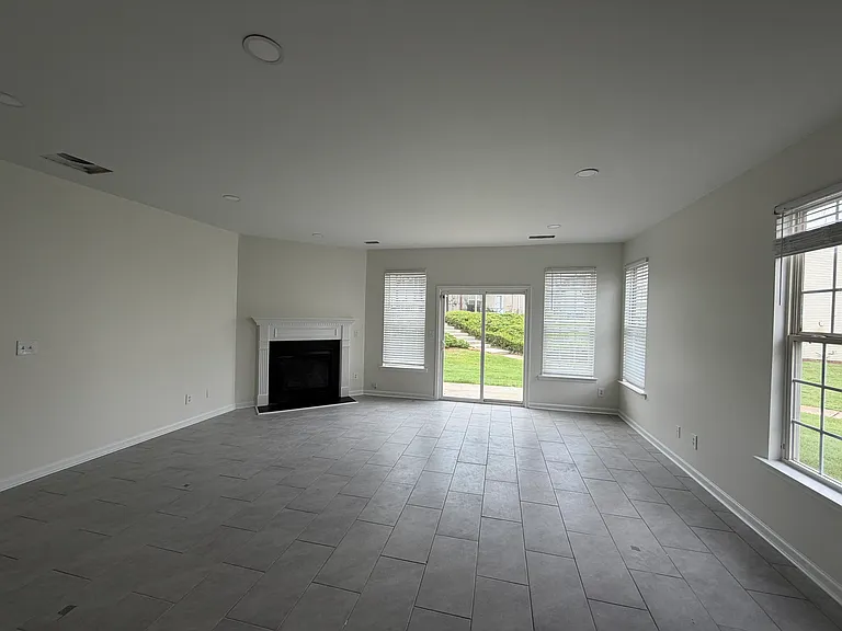 4909 Vireo Dr — Photo 27