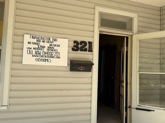 2nd image of 321 N Cypress St