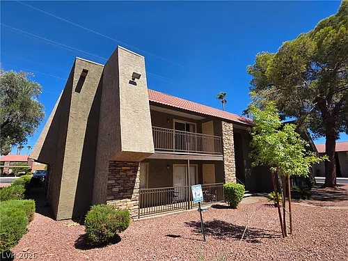 5134 River Glen Dr #240 Photo 1