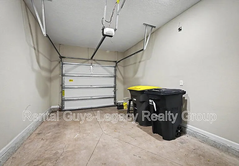 10323 Alder Creek Ln — Photo 18