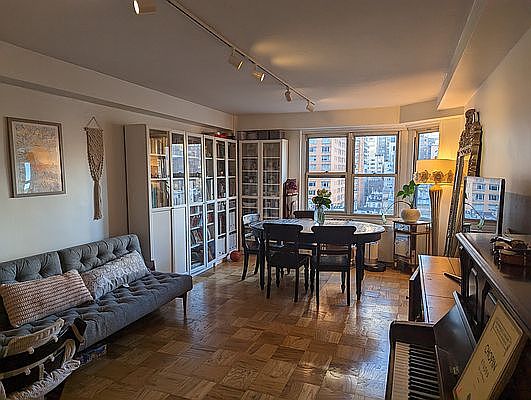 1st image of 224 E 60th St APT 10C