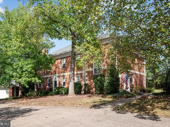 1332 Ramseur Ln, Winchester, VA 22601